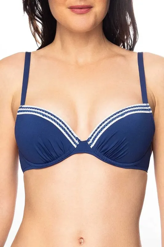 Antigel 04b Lecocherie Coque swimming top sold by Antigel