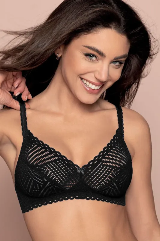 Antigel C37 Tressage Graphic Non Wire Bra sold by Antigel