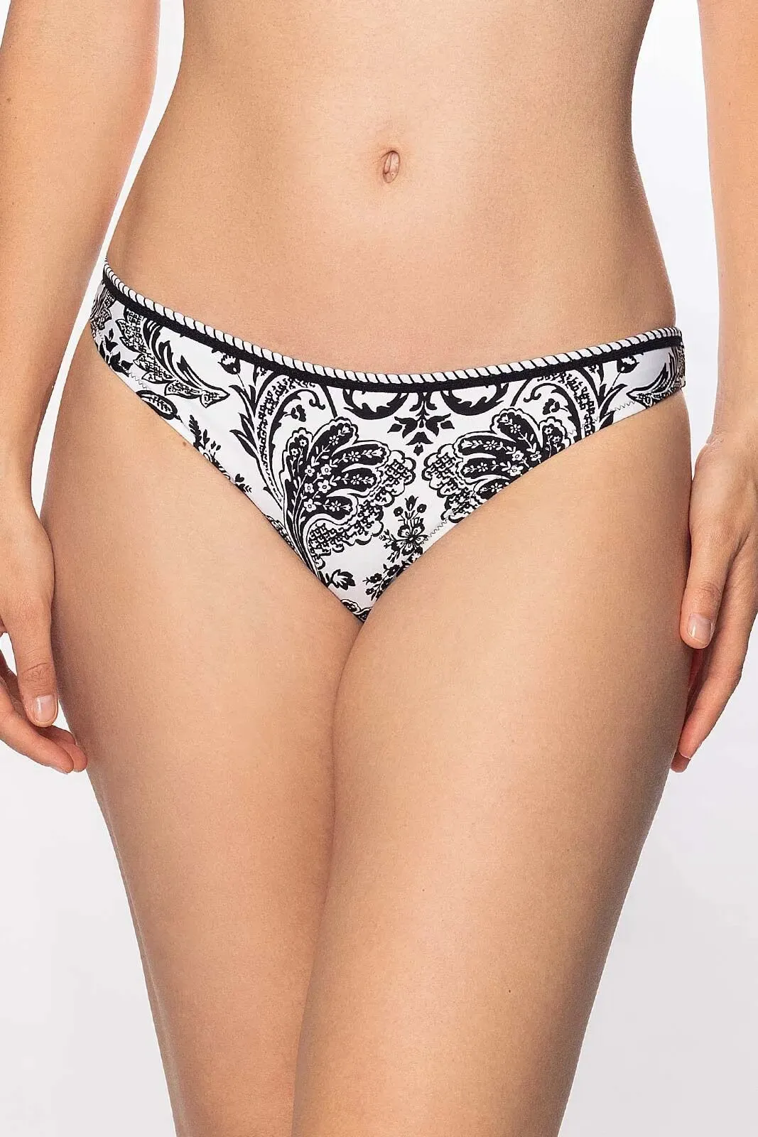 Antigel 94b La Bandana Antigel Slip sold by Antigel