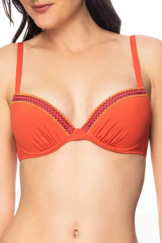 Antigel 04b Lecocherie Coque swimming top sold by Antigel