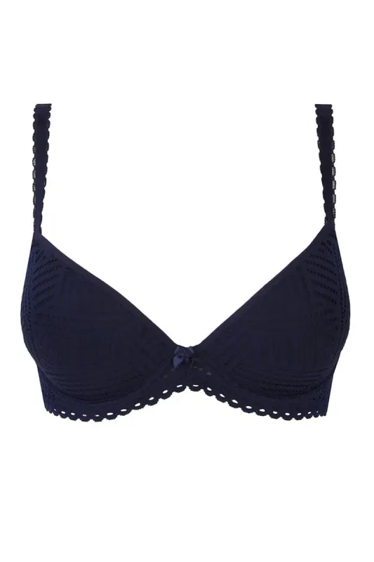 Antigel C37 Tressage Graphic Coque bra sold by Antigel
