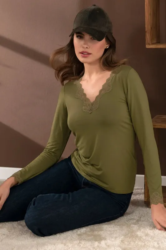 Antigel A06 Simply Perfect Long-sleeved Top sold by Antigel