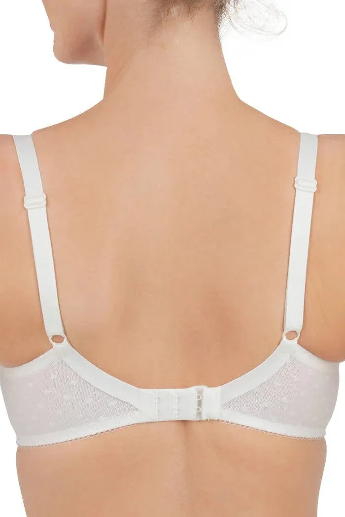 Antigel G45 Carrement Love Soutien-gorge coque sold by Antigel product image thumbnail 2