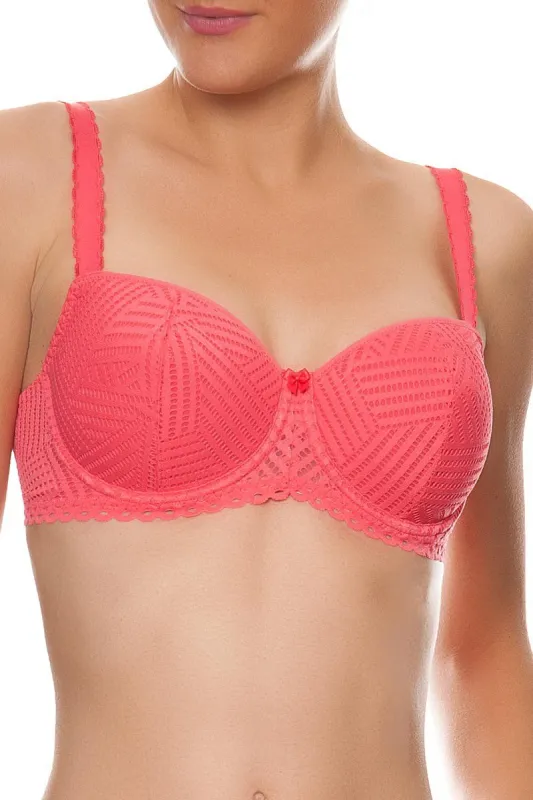 Antigel C37 Tressage Graphic Contour sold by Antigel