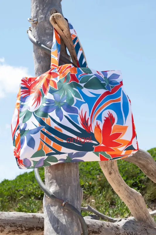 Antigel 67B La Flaneuse Tote Bag made by Antigel