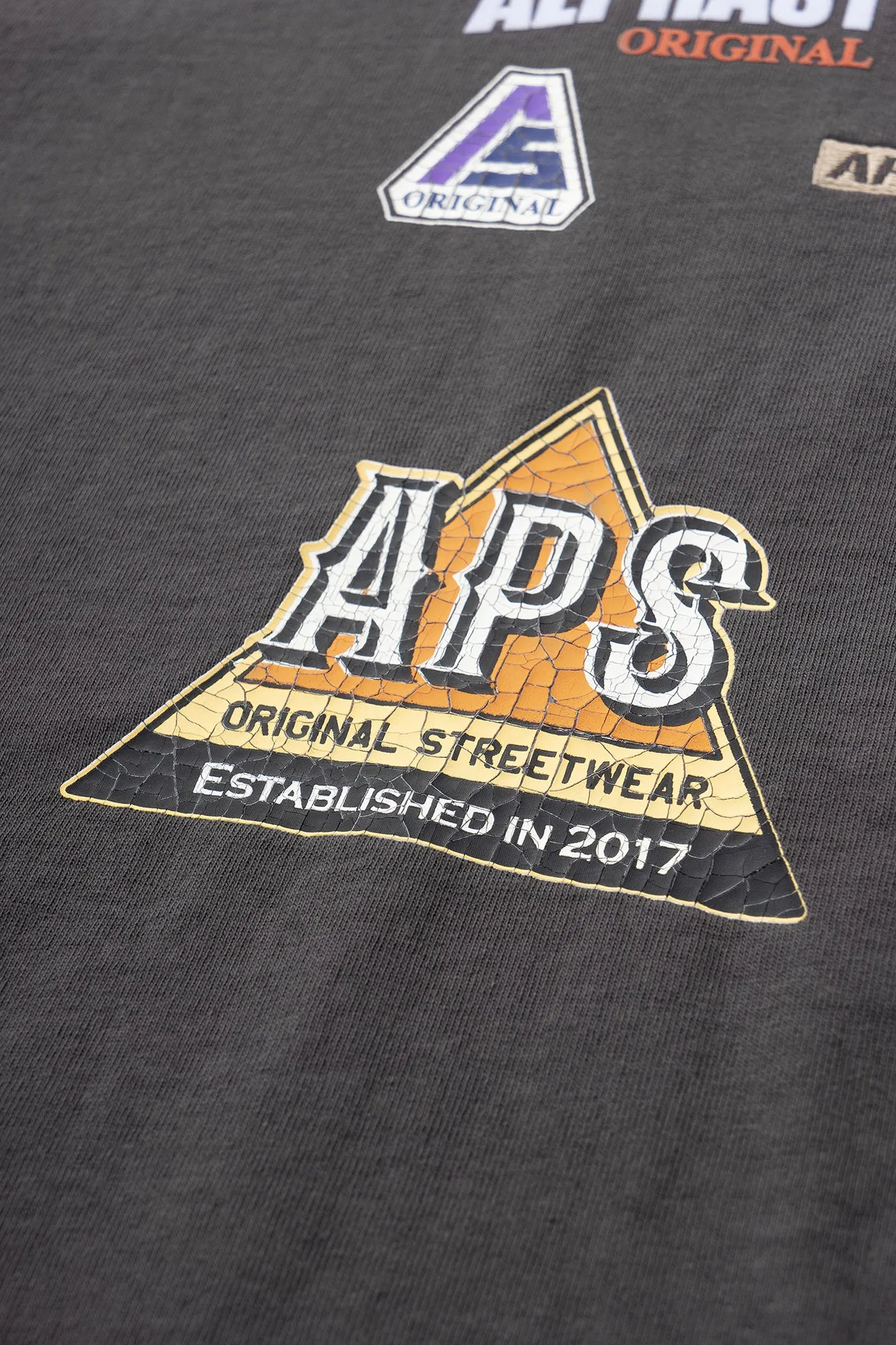 Cole Logo Long Sleeves Tee sold by AlphaStyle product image thumbnail 4