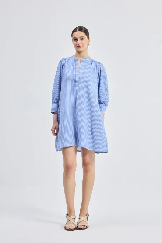 Oversized Tunic Dress with Optional Belt sold by Reistor