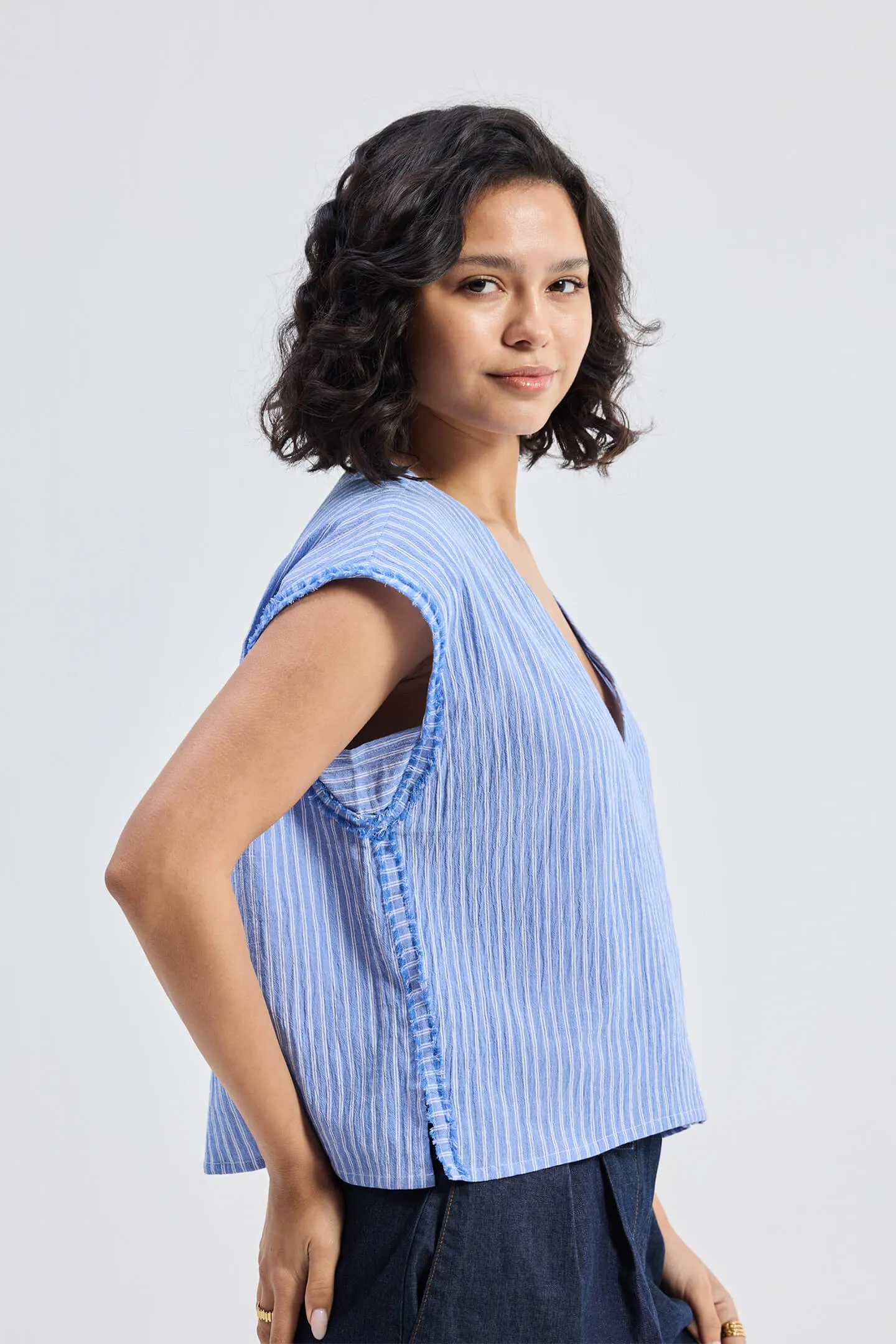 Boxy V-neck Top with Fray Detail sold by Reistor product image thumbnail 3