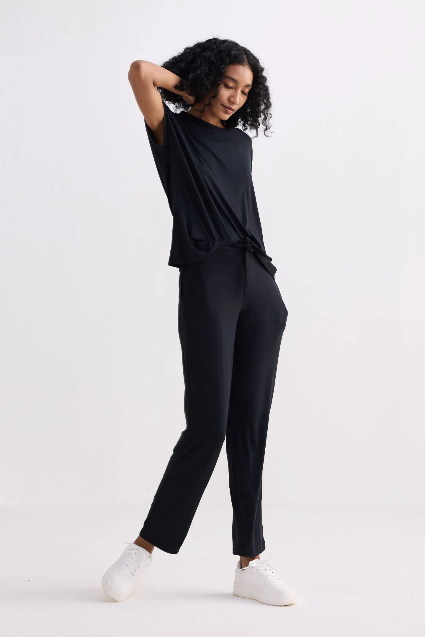 Wide Leg Pant in Black sold by Reistor product image thumbnail 4