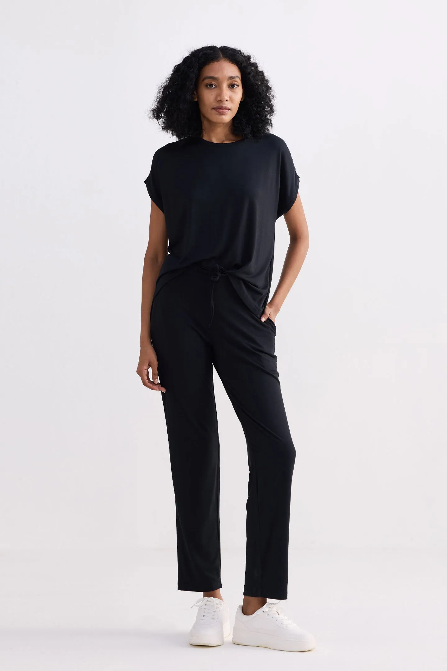 Wide Leg Pant in Black sold by Reistor