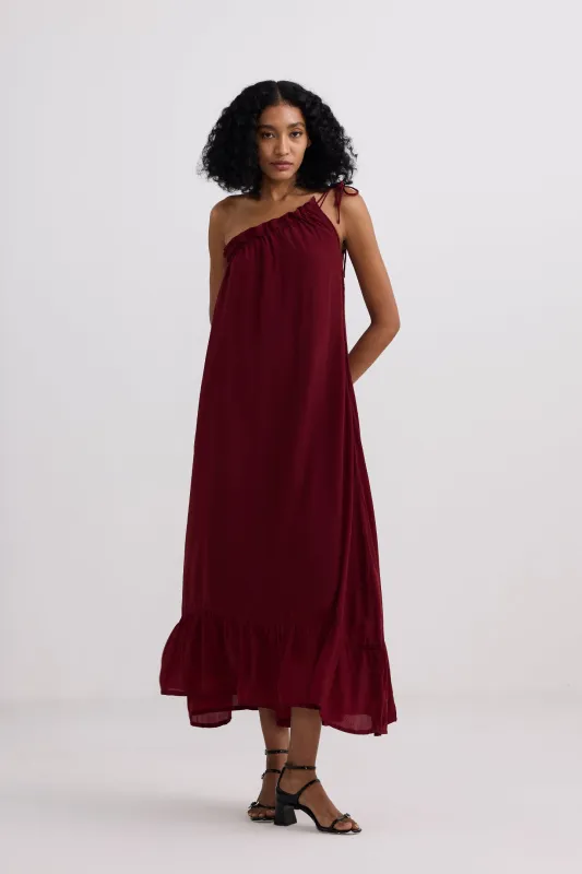 One-shoulder Maxi dress in Burgundy sold by Reistor