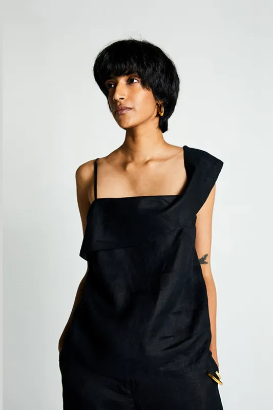 The Wandering Wave Top in Black sold by Reistor