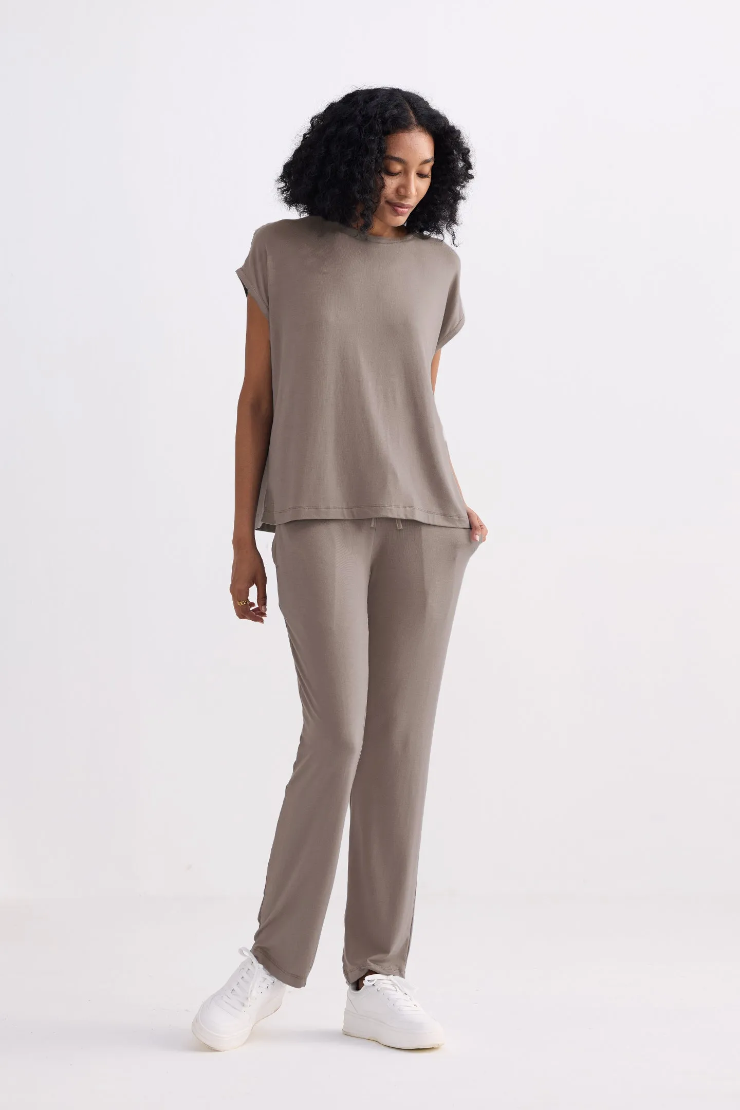 Wide Leg Pant in Brown sold by Reistor product image thumbnail 4