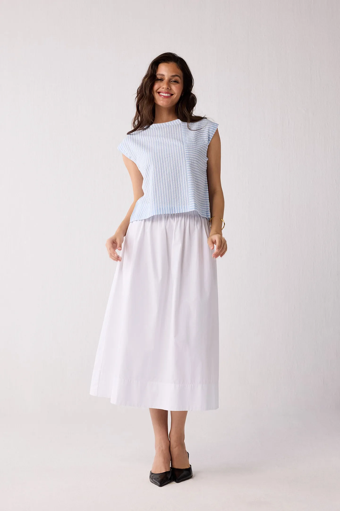 Button-Back Crew Neck Top in Blue Stripes sold by Reistor product image thumbnail 4