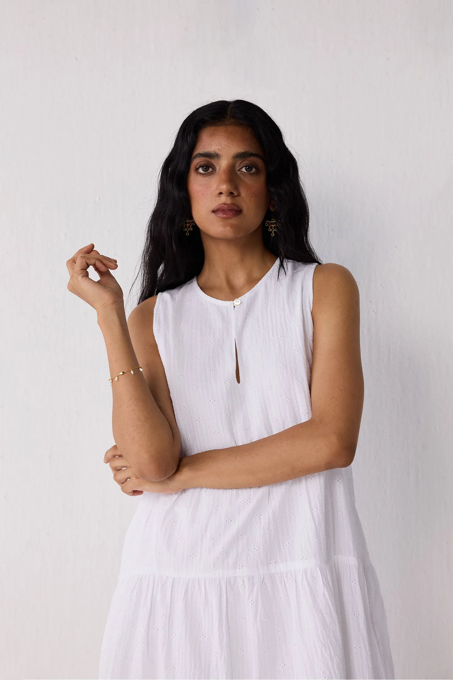 Embroidered Everyday Sleeveless Short Tiered Dress in White sold by Reistor product image thumbnail 4