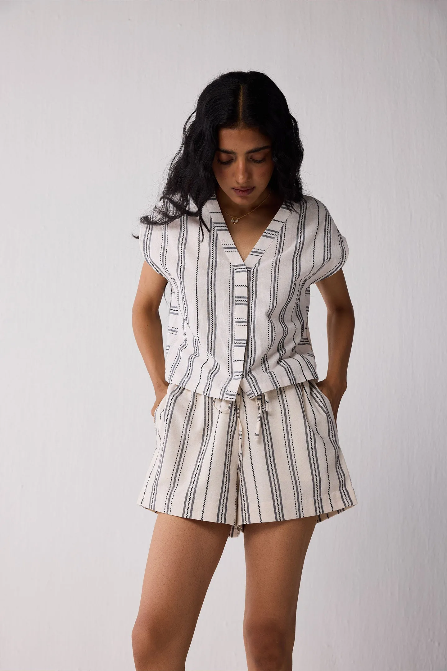 Striped Matching Set with Regular Shorts and V-neck Top sold by Reistor product image thumbnail 3