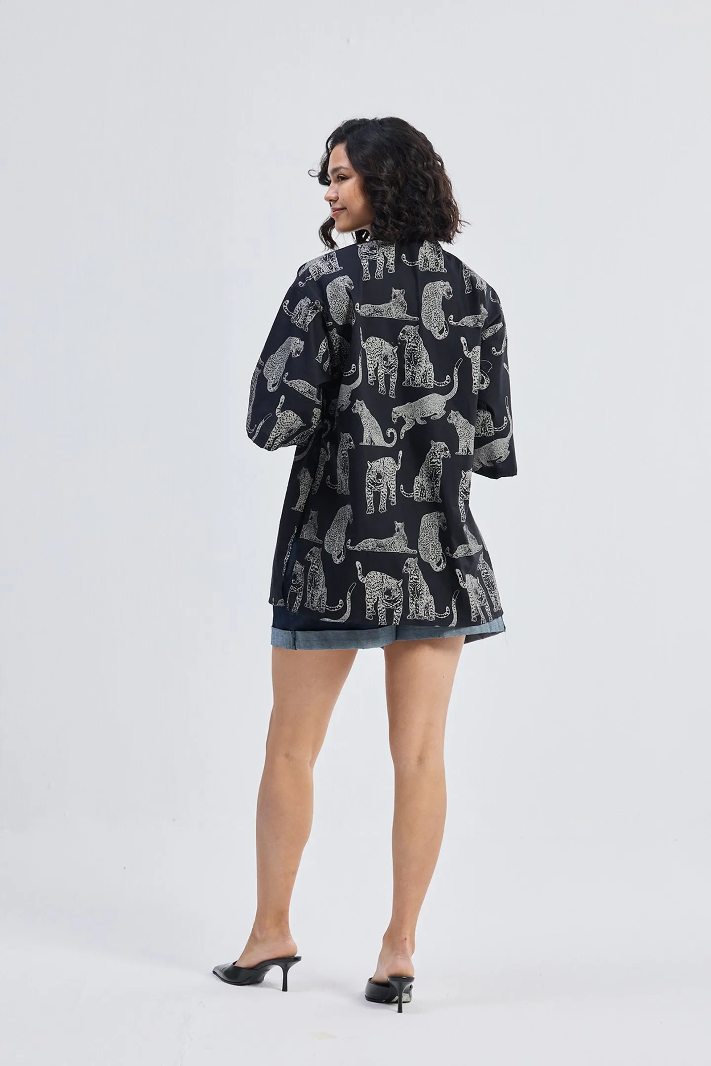Oversized Shirt with Front-ties in Animal Print sold by Reistor product image thumbnail 2