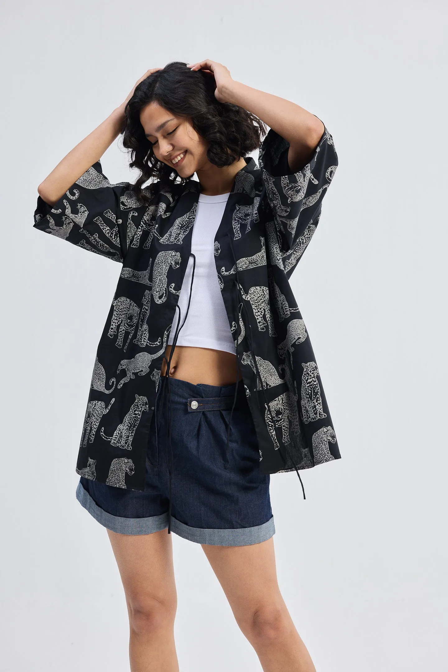 Oversized Shirt with Front-ties in Animal Print sold by Reistor product image thumbnail 5