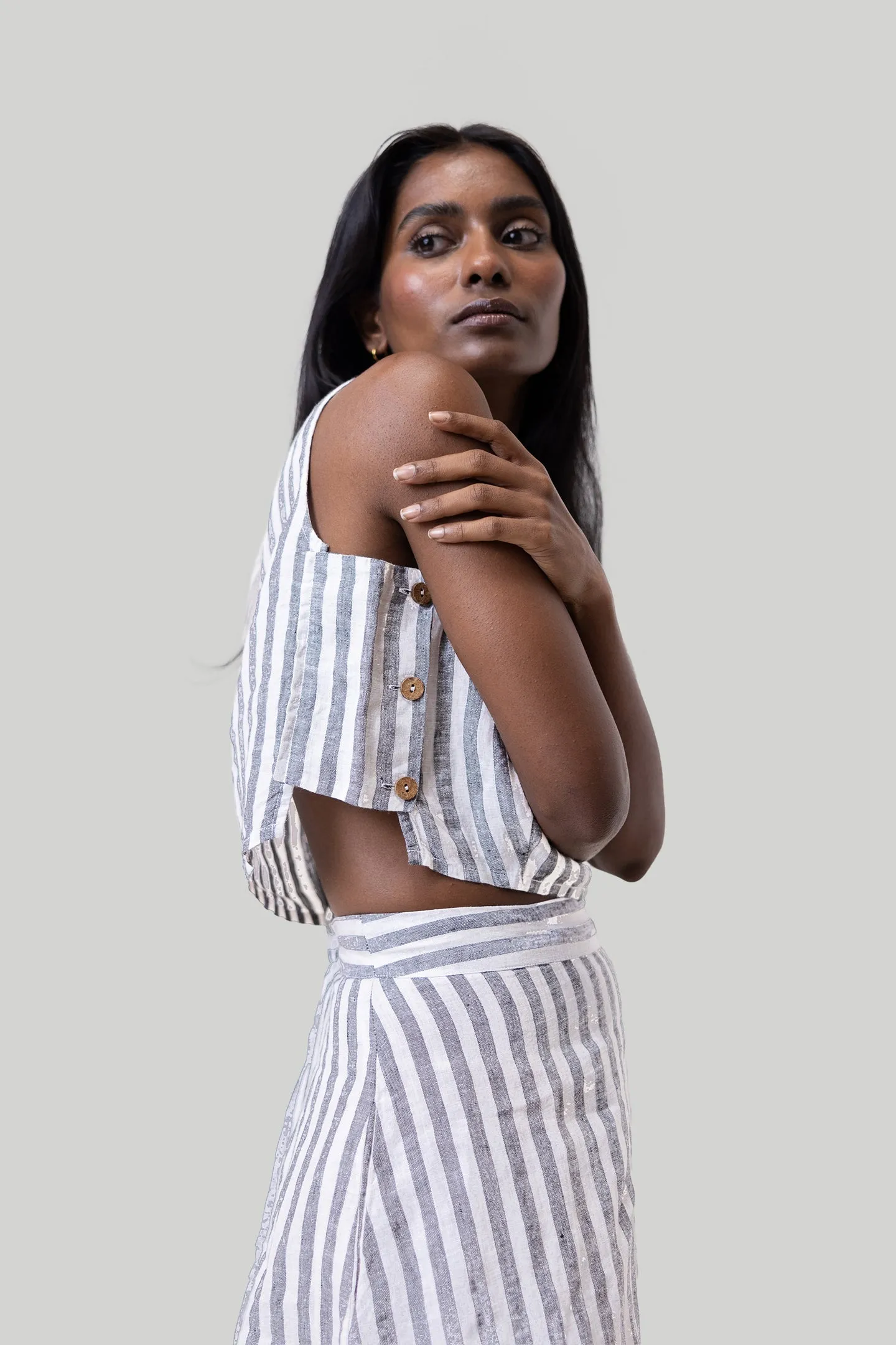 Breezy Summer Set in Linen Stripes sold by Reistor product image thumbnail 3