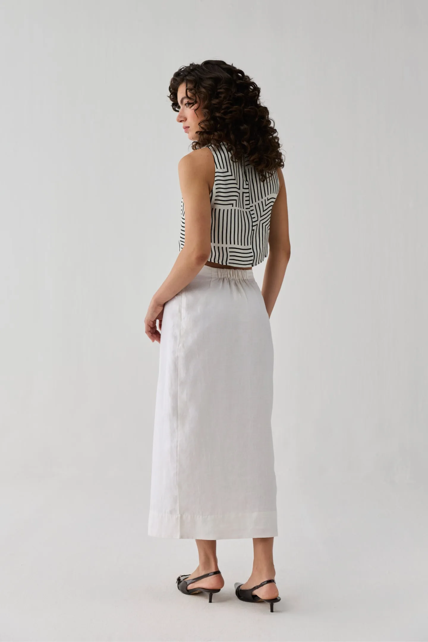 Boxy Crop Top in Black Stripes sold by Reistor product image thumbnail 5