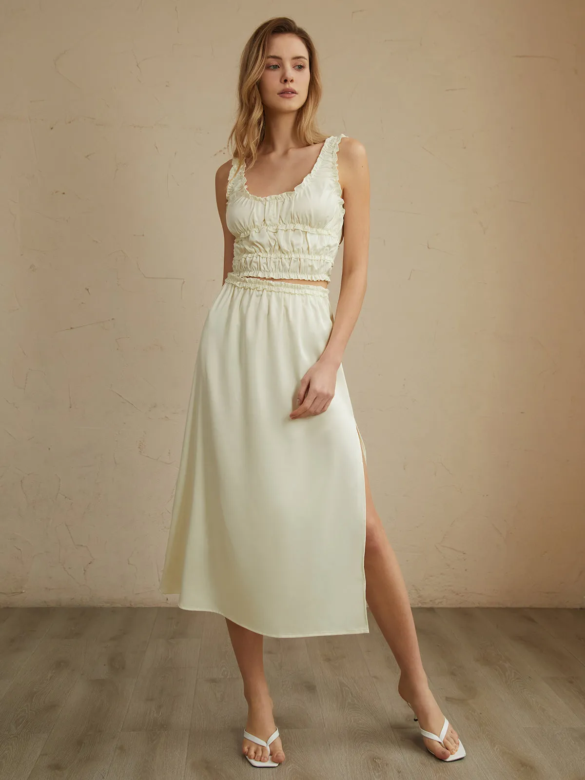 Pleated Lettuce Trim Tank Top sold by COMMENSE product image thumbnail 2