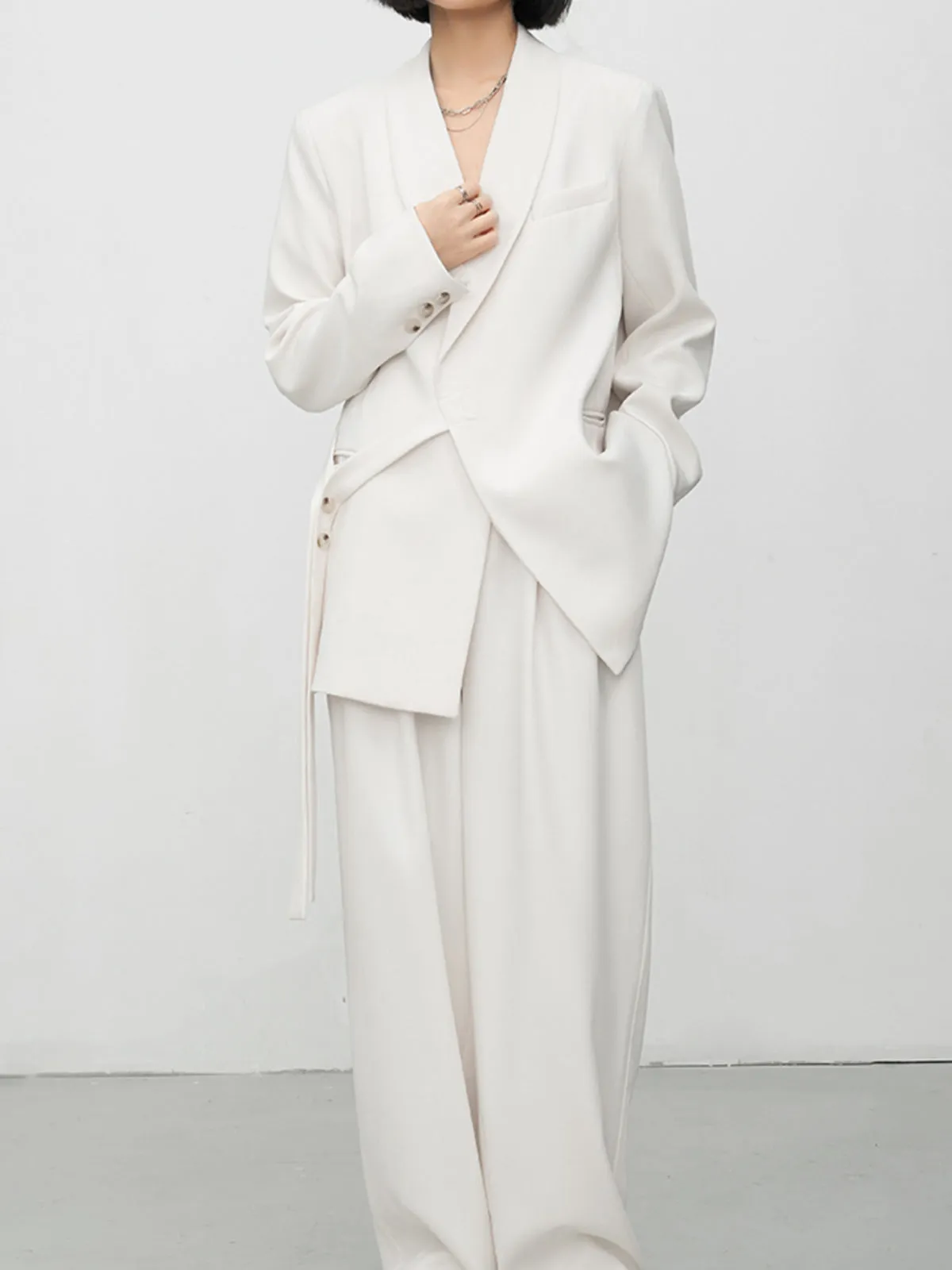 Asymmetric Buttoned Structured Blazer sold by COMMENSE product image thumbnail 3