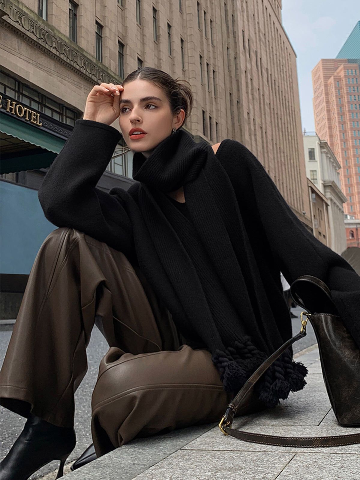 V-neck Knit Sweater With Matching Fringed Scarf sold by COMMENSE product image thumbnail 4