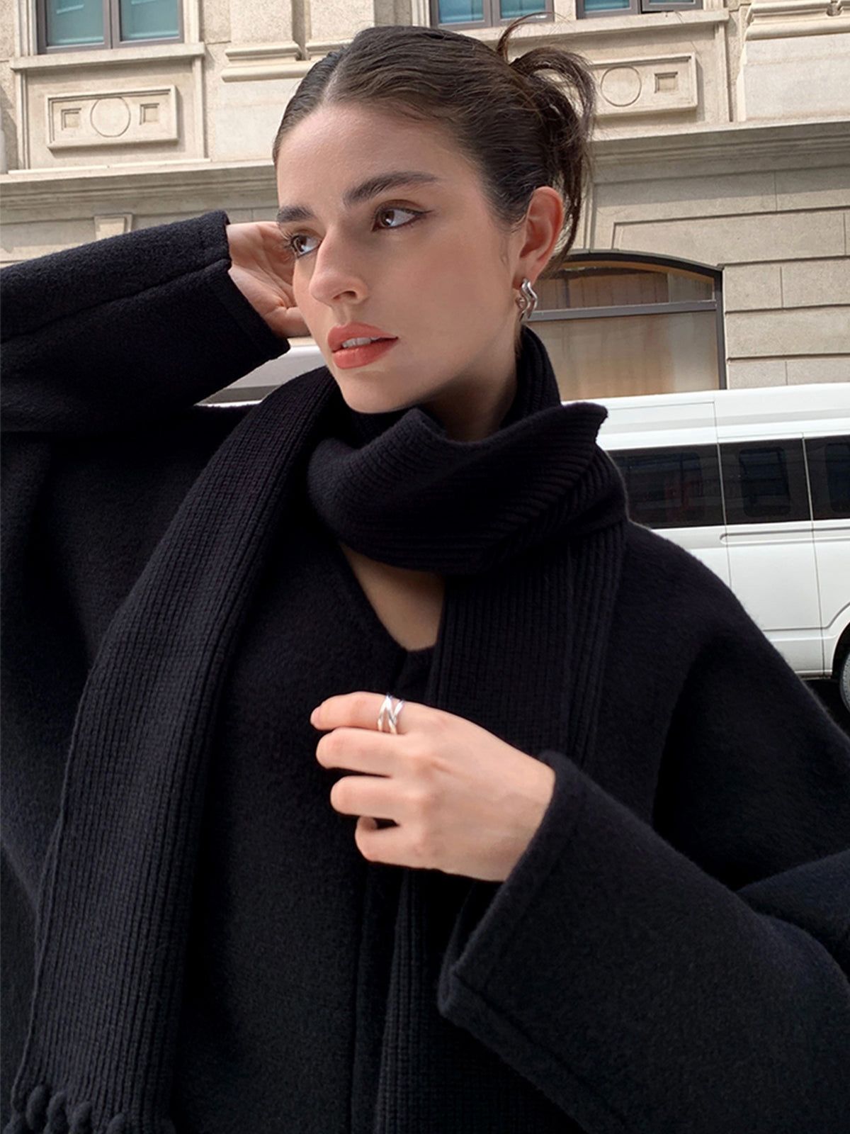 V-neck Knit Sweater With Matching Fringed Scarf sold by COMMENSE product image thumbnail 2