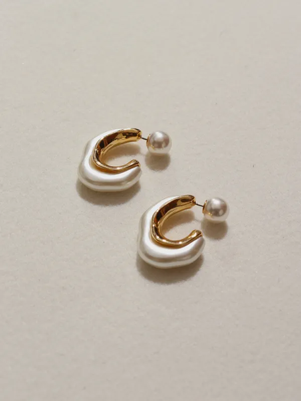 Silver Needle Pearl Earrings made by COMMENSE