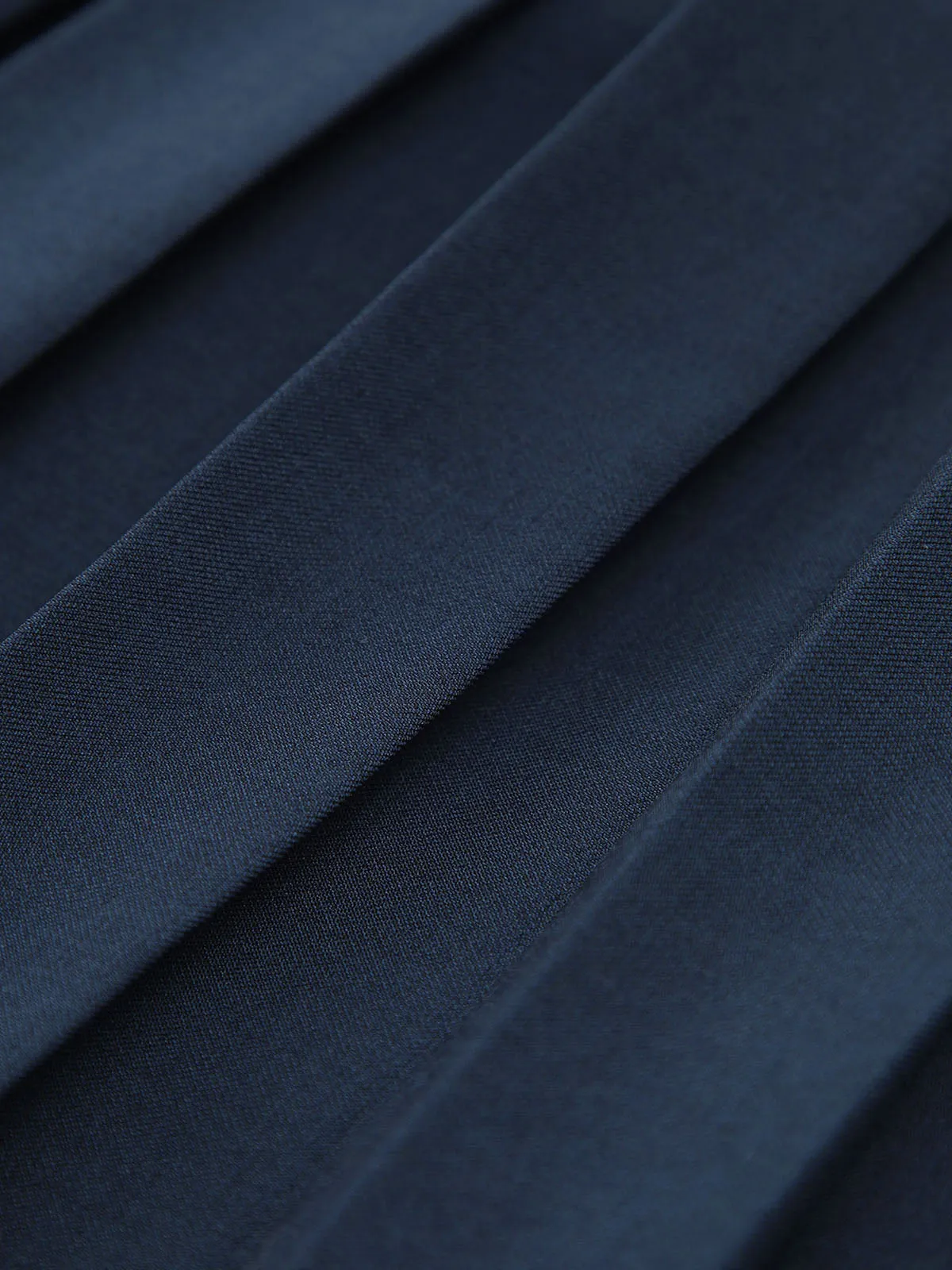 Contrast Binding Pleated Mini Skirt sold by COMMENSE product image thumbnail 5