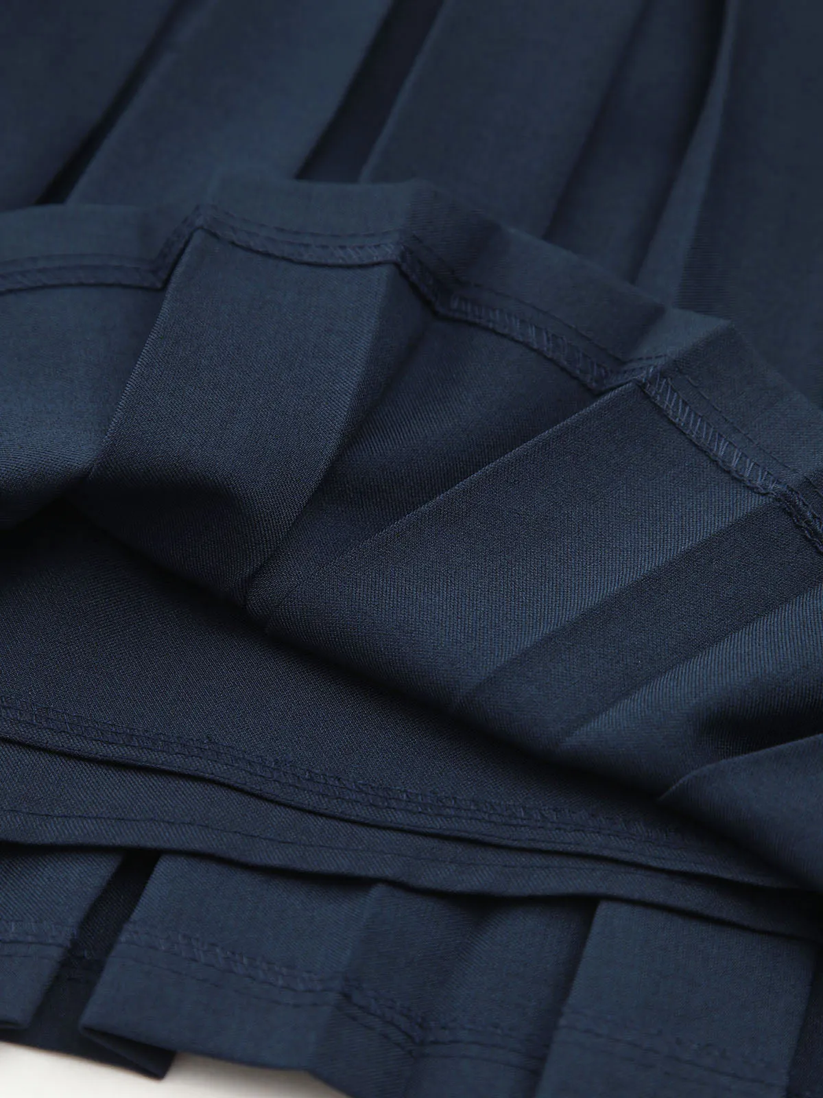 Contrast Binding Pleated Mini Skirt sold by COMMENSE product image thumbnail 3