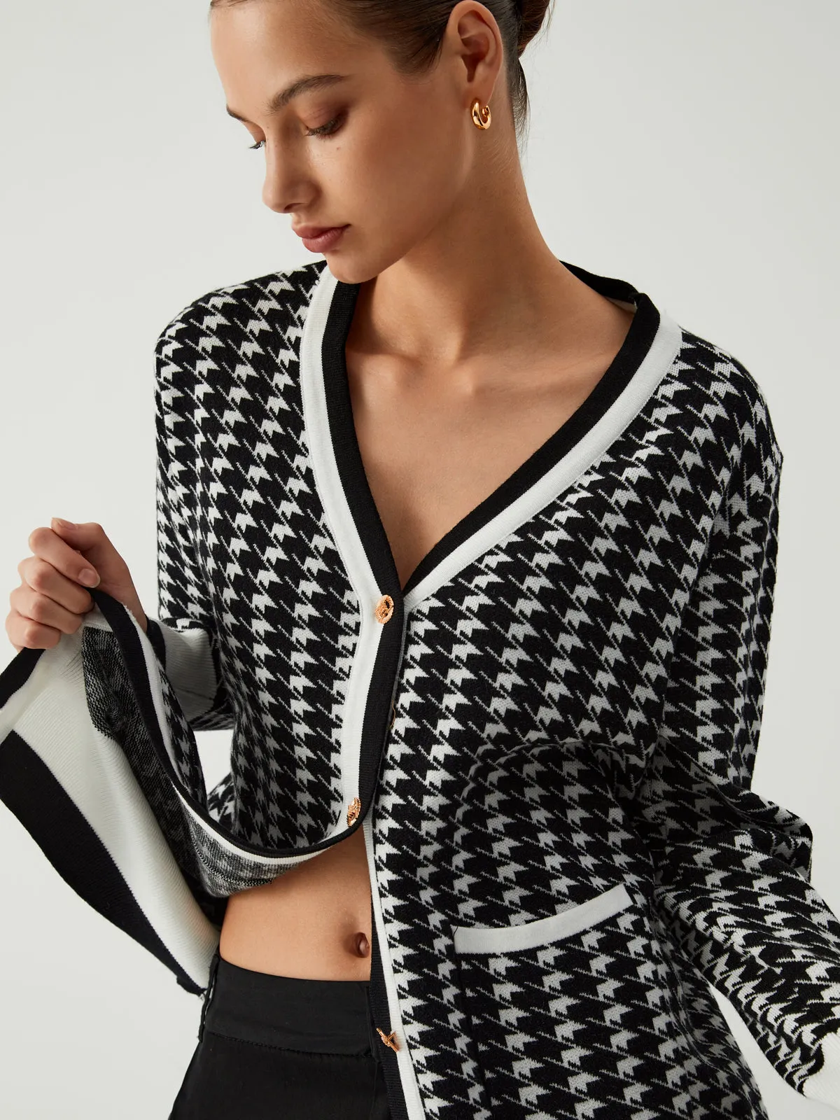 Leisure Houndstooth Cardigan sold by COMMENSE product image thumbnail 3