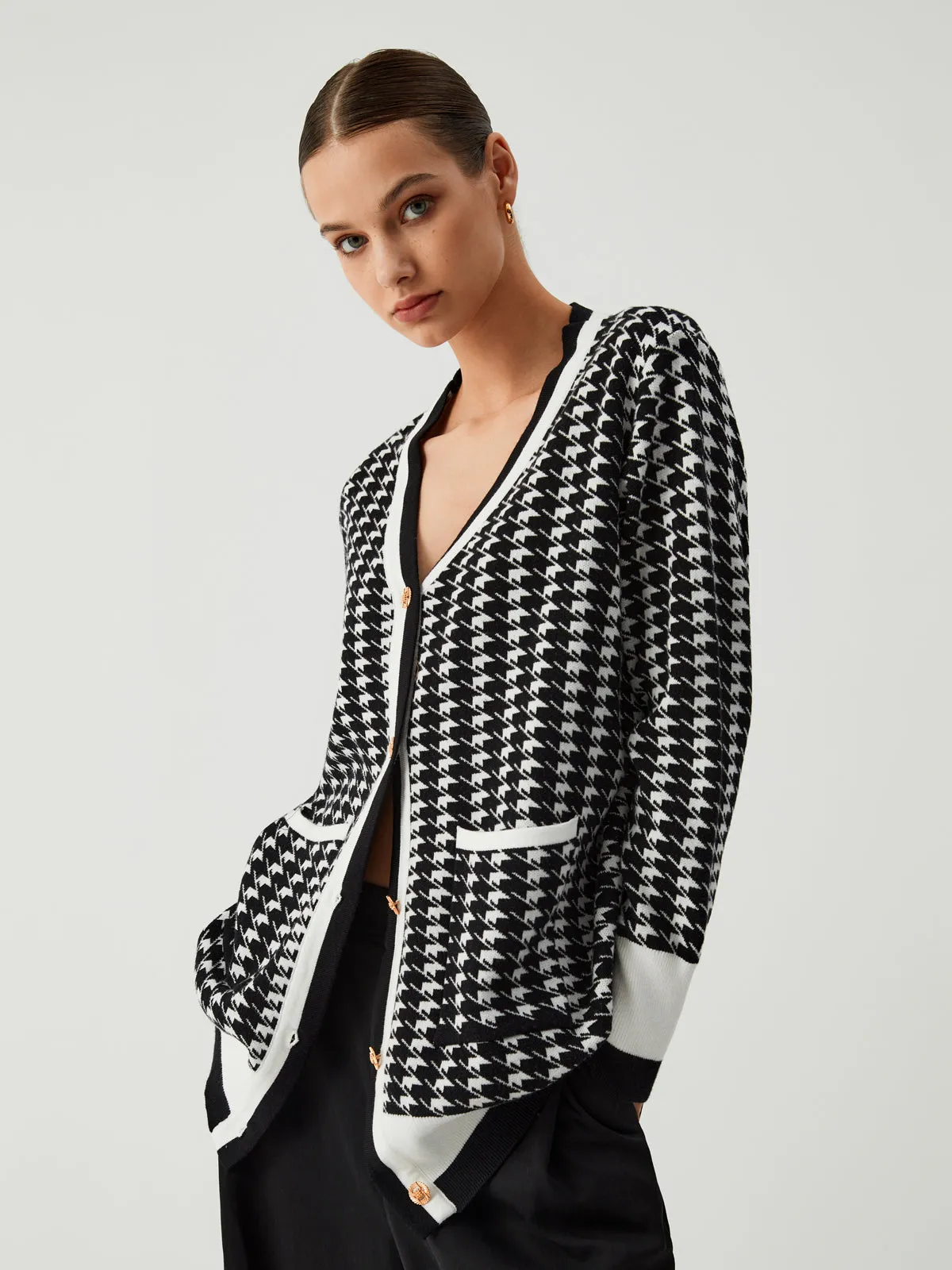 Leisure Houndstooth Cardigan sold by COMMENSE