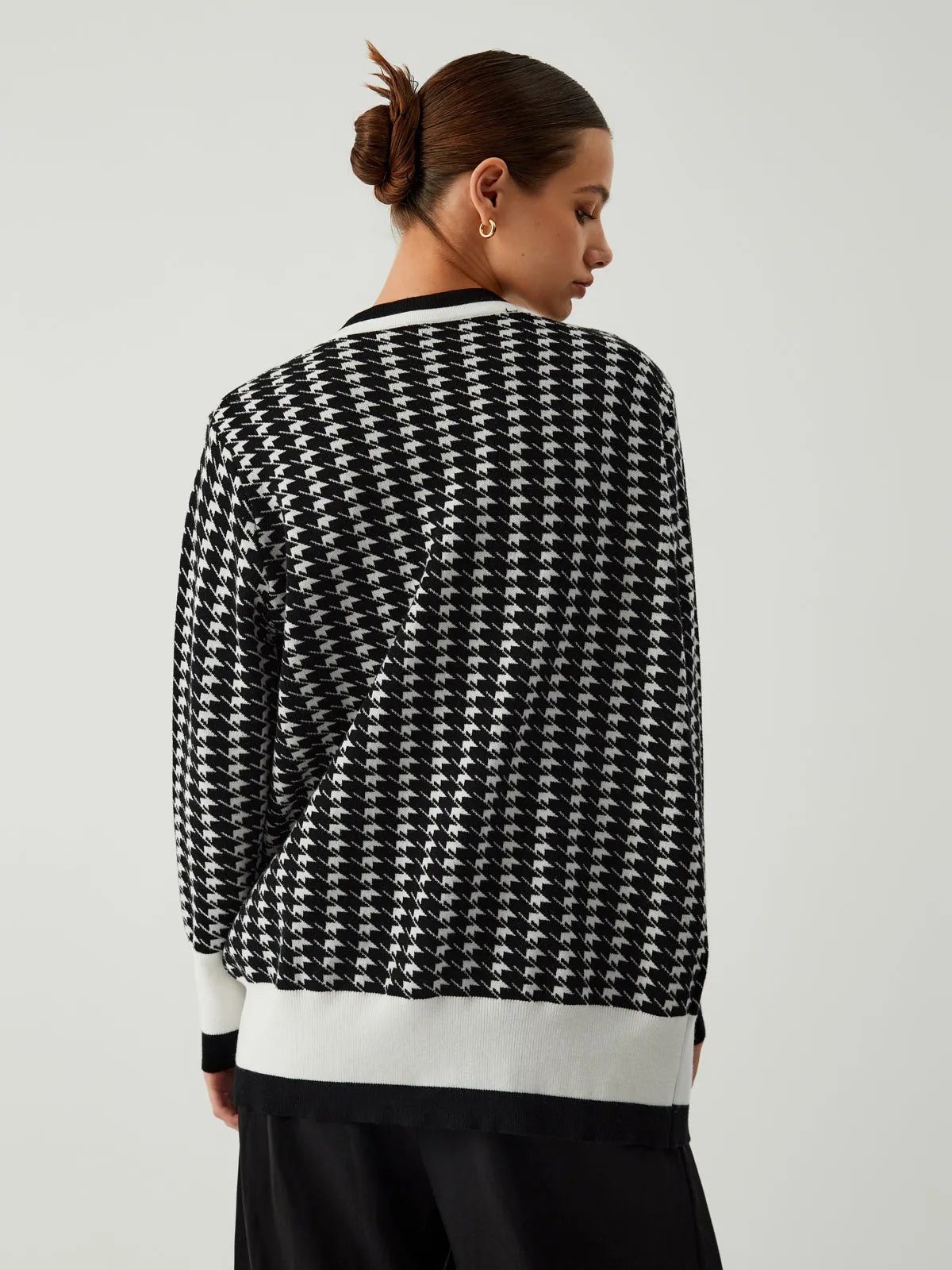 Leisure Houndstooth Cardigan sold by COMMENSE product image thumbnail 5