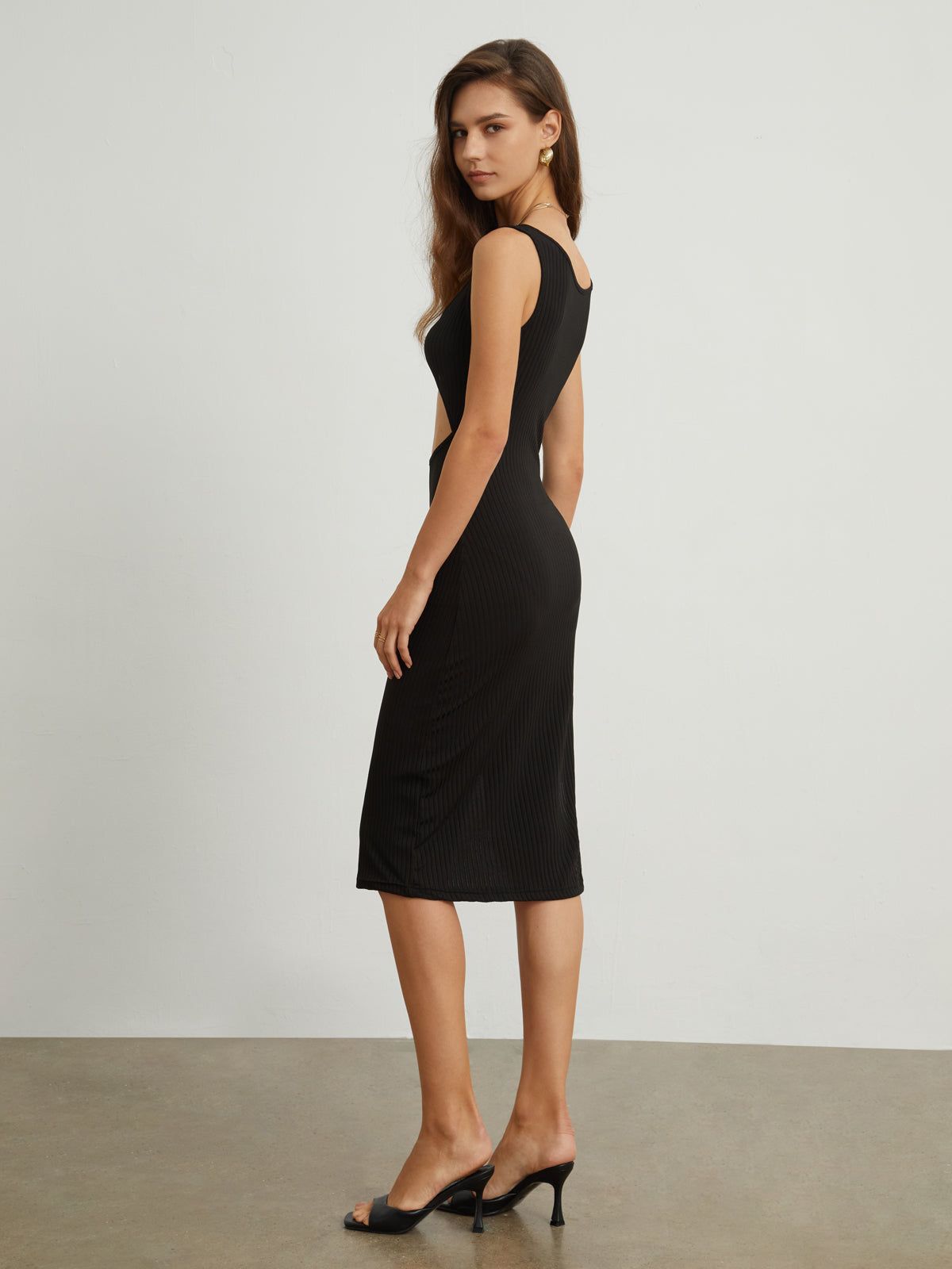 Classic Cutout Midi Dress sold by COMMENSE product image thumbnail 5