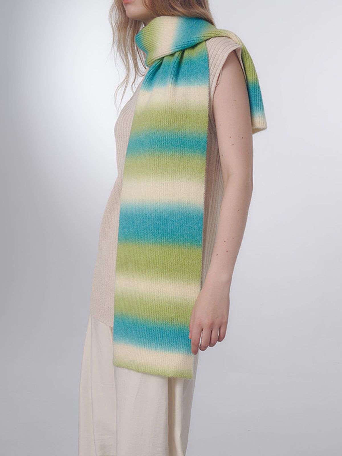 Ombre Walden Scarf sold by COMMENSE product image thumbnail 2