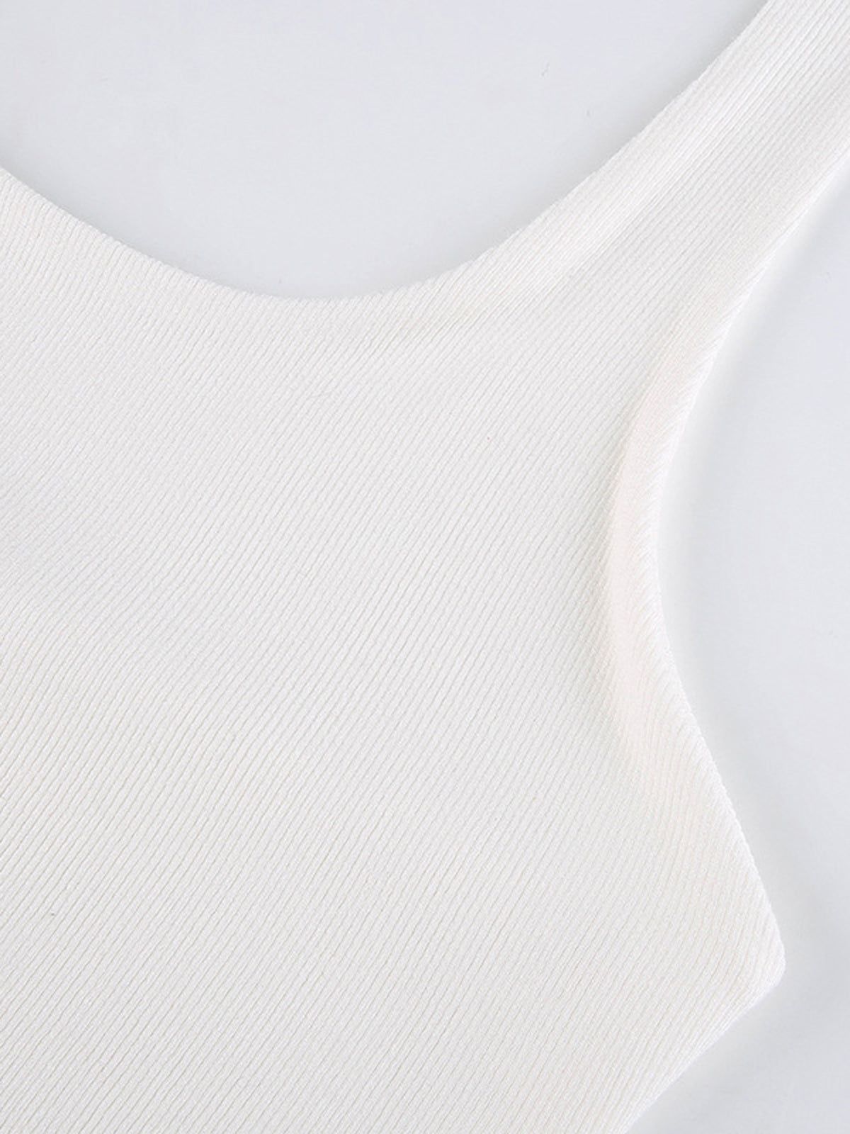 Double Layered Halter Open Back Crop Top sold by COMMENSE product image thumbnail 3