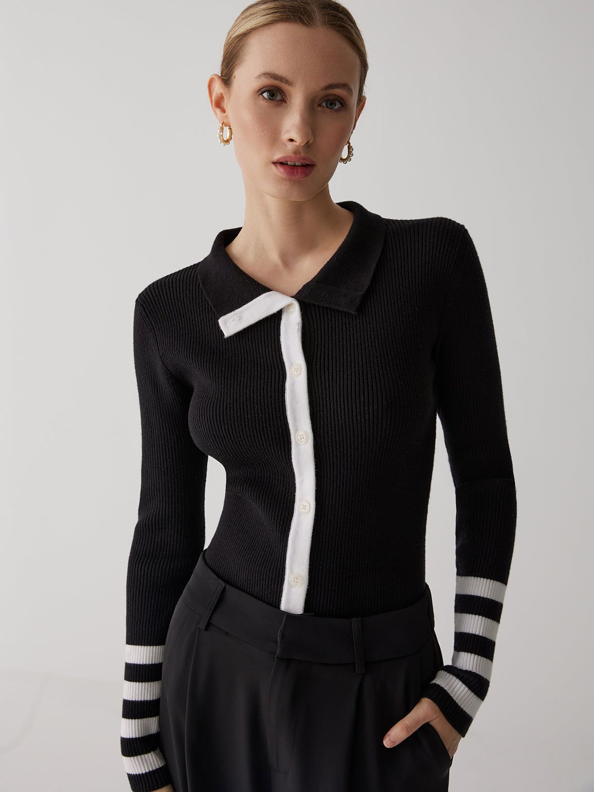 Contrast Trim Crop Knit Top sold by COMMENSE