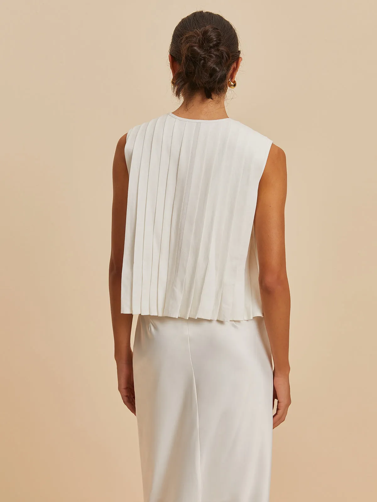 Pleated Knotted Sleeveless Blouse sold by COMMENSE product image thumbnail 4