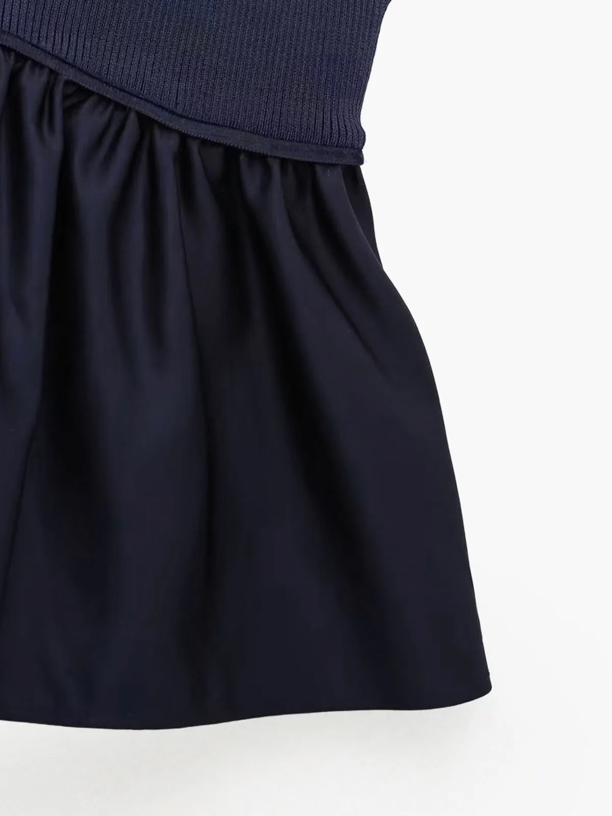 Ruffle Crop Cami Top sold by COMMENSE product image thumbnail 4