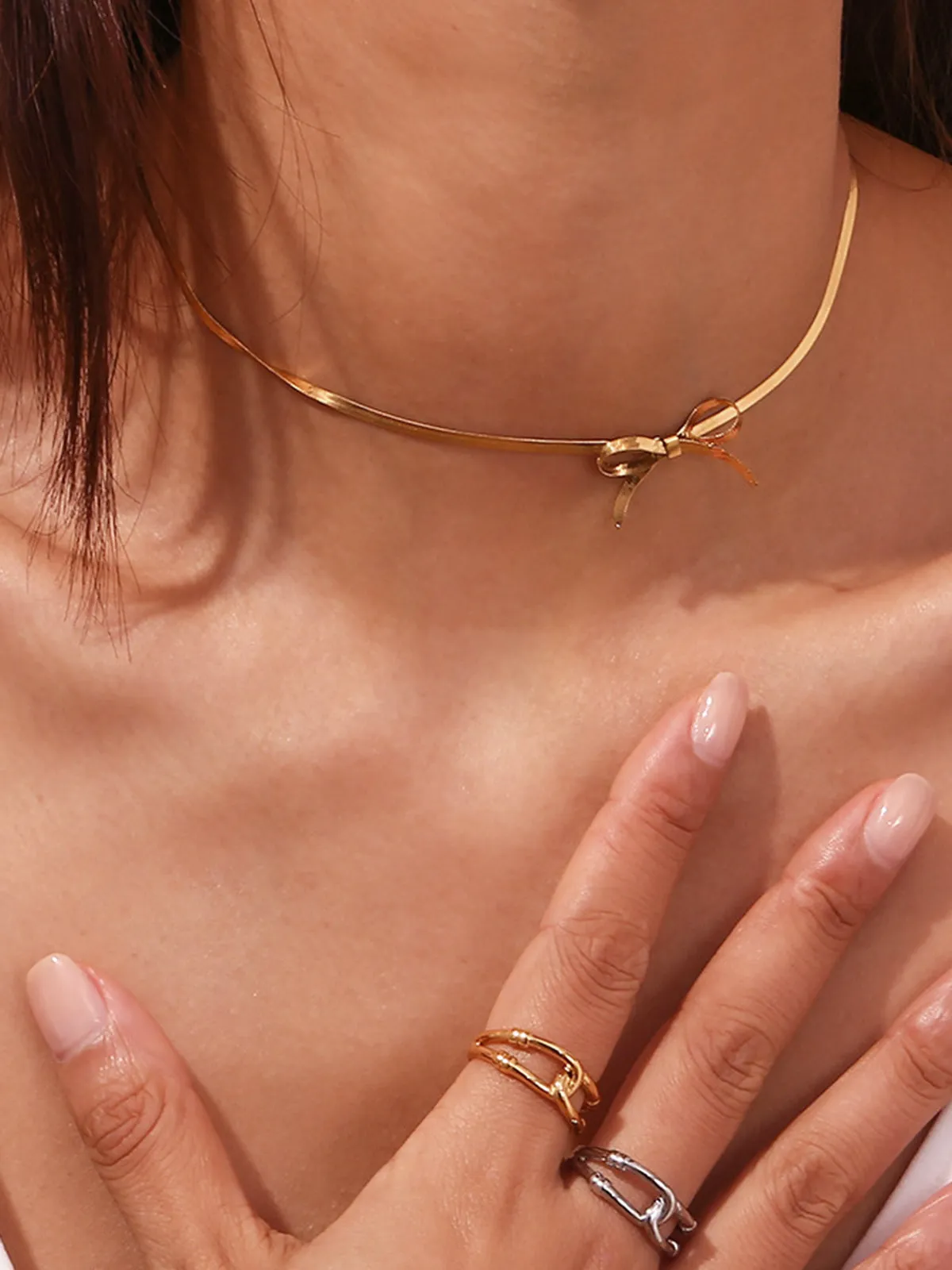 Gold Bow Necklace sold by COMMENSE product image thumbnail 2
