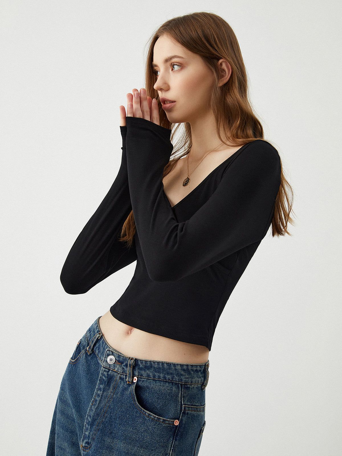 Solid Open Back Tied Cross Long Sleeve Crop Top sold by COMMENSE product image thumbnail 4