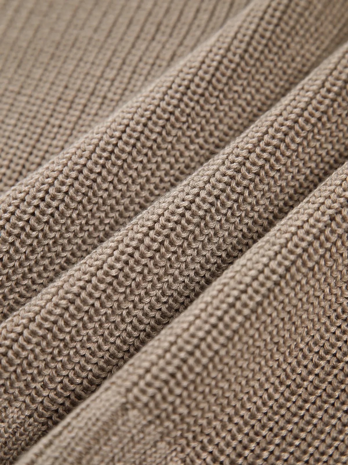 Basic Zippered Sweater sold by COMMENSE product image thumbnail 4