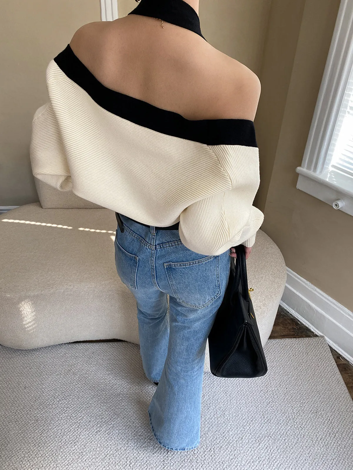 Contrast Trim Halter Bolero Two Piece Sweater Set sold by COMMENSE product image thumbnail 3