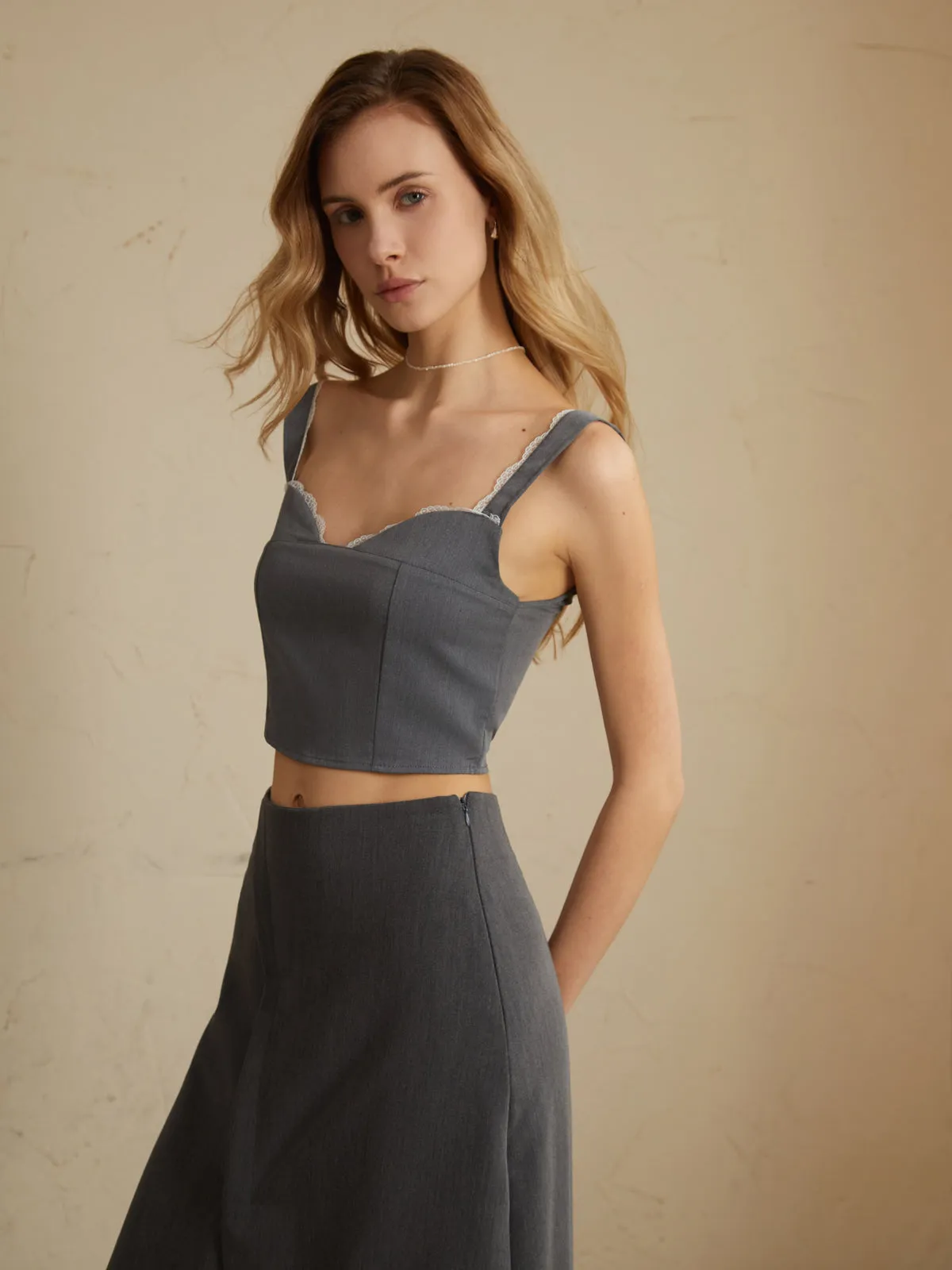 Minimalism Lace Trim Casual Tank Top sold by COMMENSE product image thumbnail 3