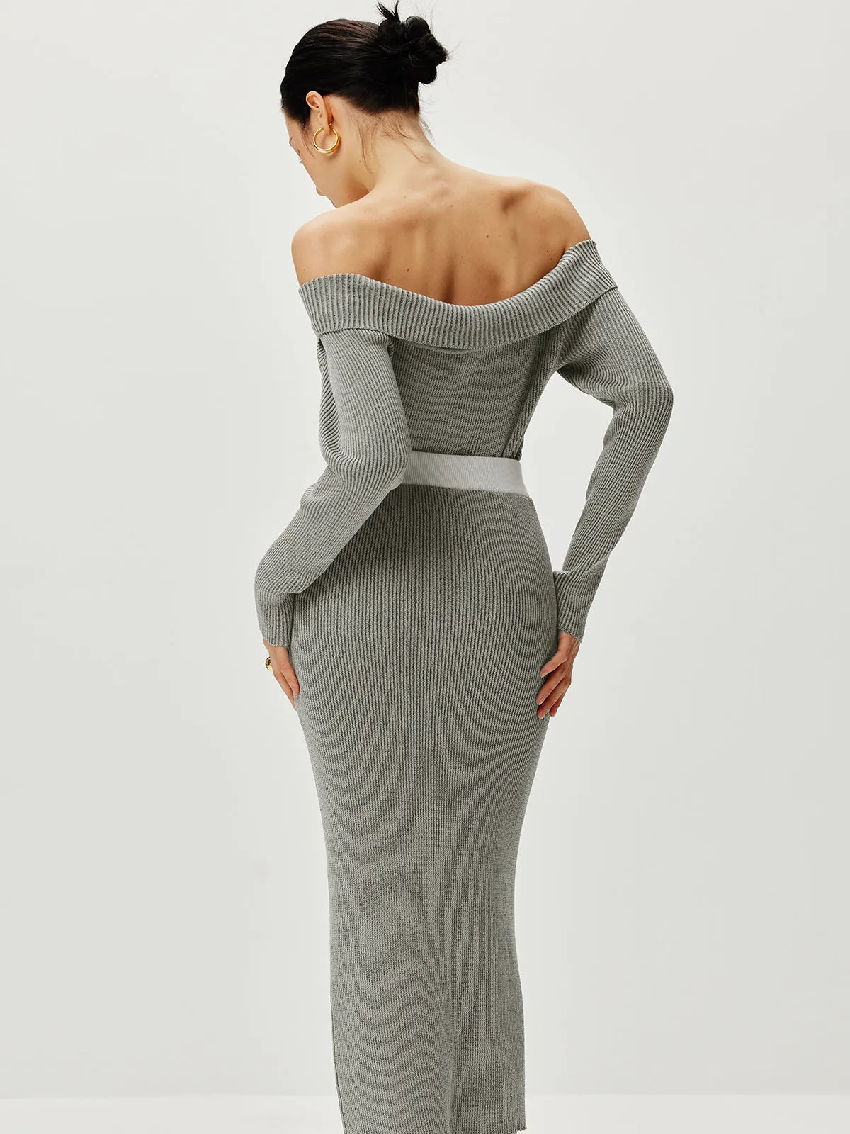 Ribbed Elastic Waist Sweater Skirt sold by COMMENSE