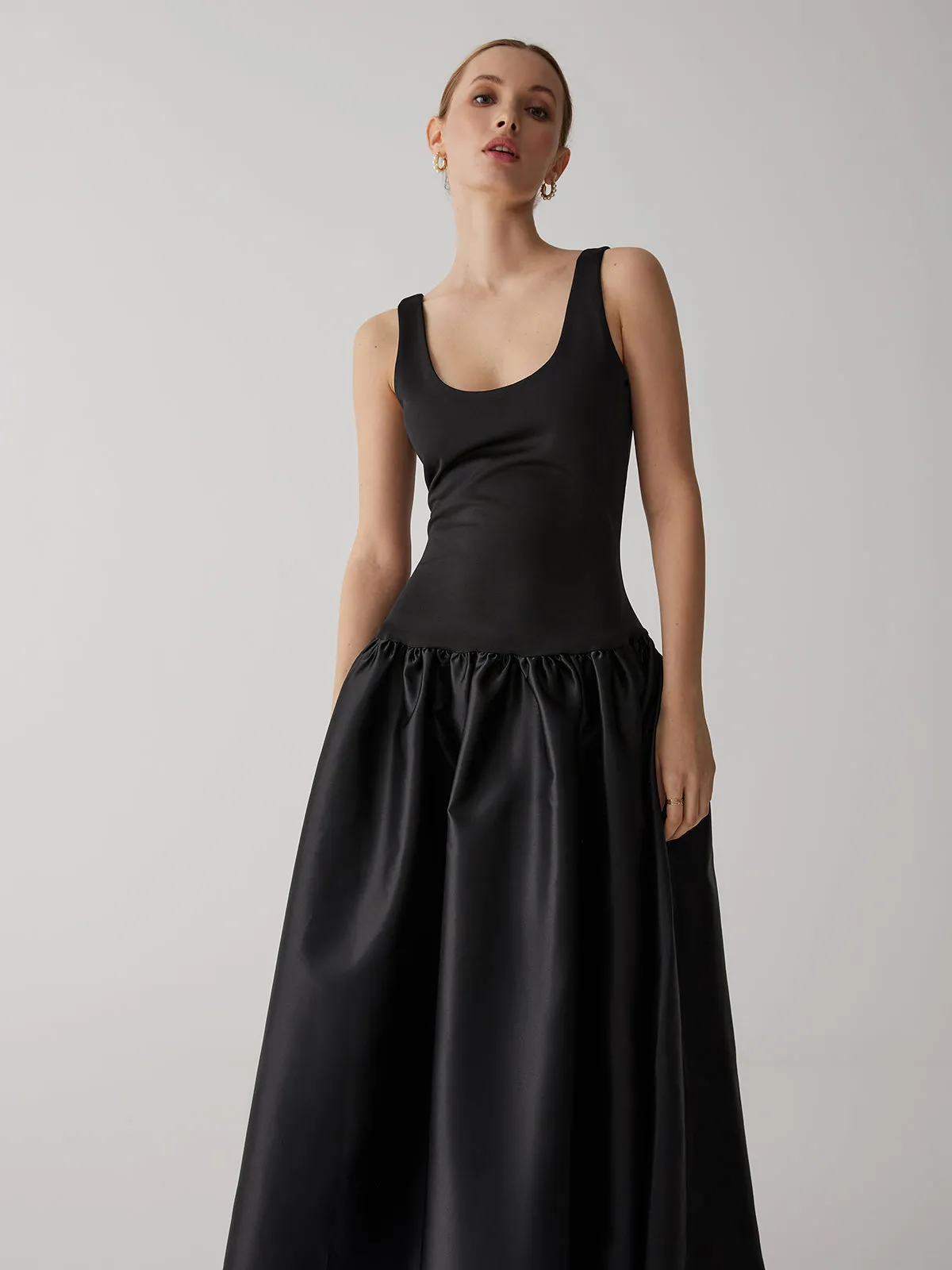 Patchwork Sleeveless Satin Long Dress sold by COMMENSE product image thumbnail 3