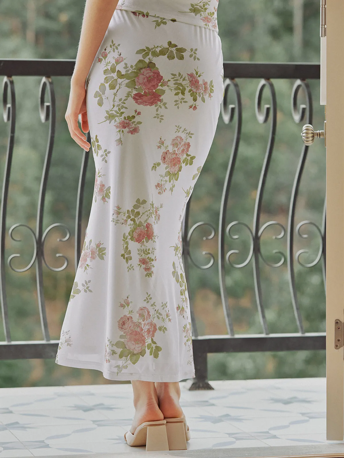 Villa Garden Floral Long Dress sold by COMMENSE product image thumbnail 3