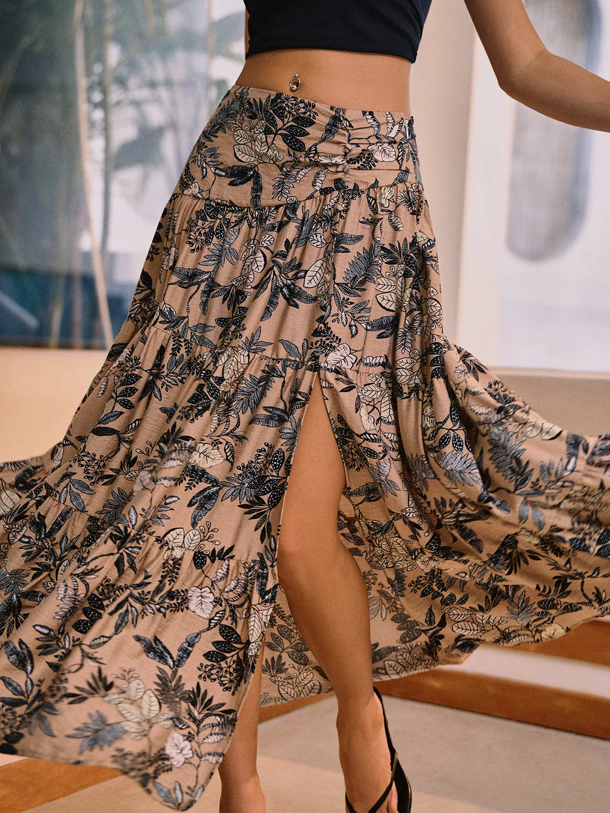 Herbal Harmony Plant Print Split Maxi Skirt sold by COMMENSE product image thumbnail 3