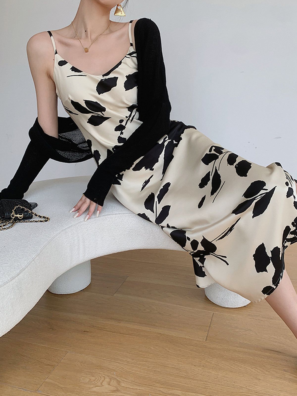 Orchid Garden Zip Up Midi Dress sold by COMMENSE product image thumbnail 6